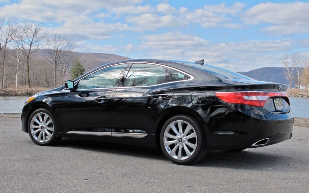 Carros executivos de luxo para transporte executivo: os 4 TOPS utilizados